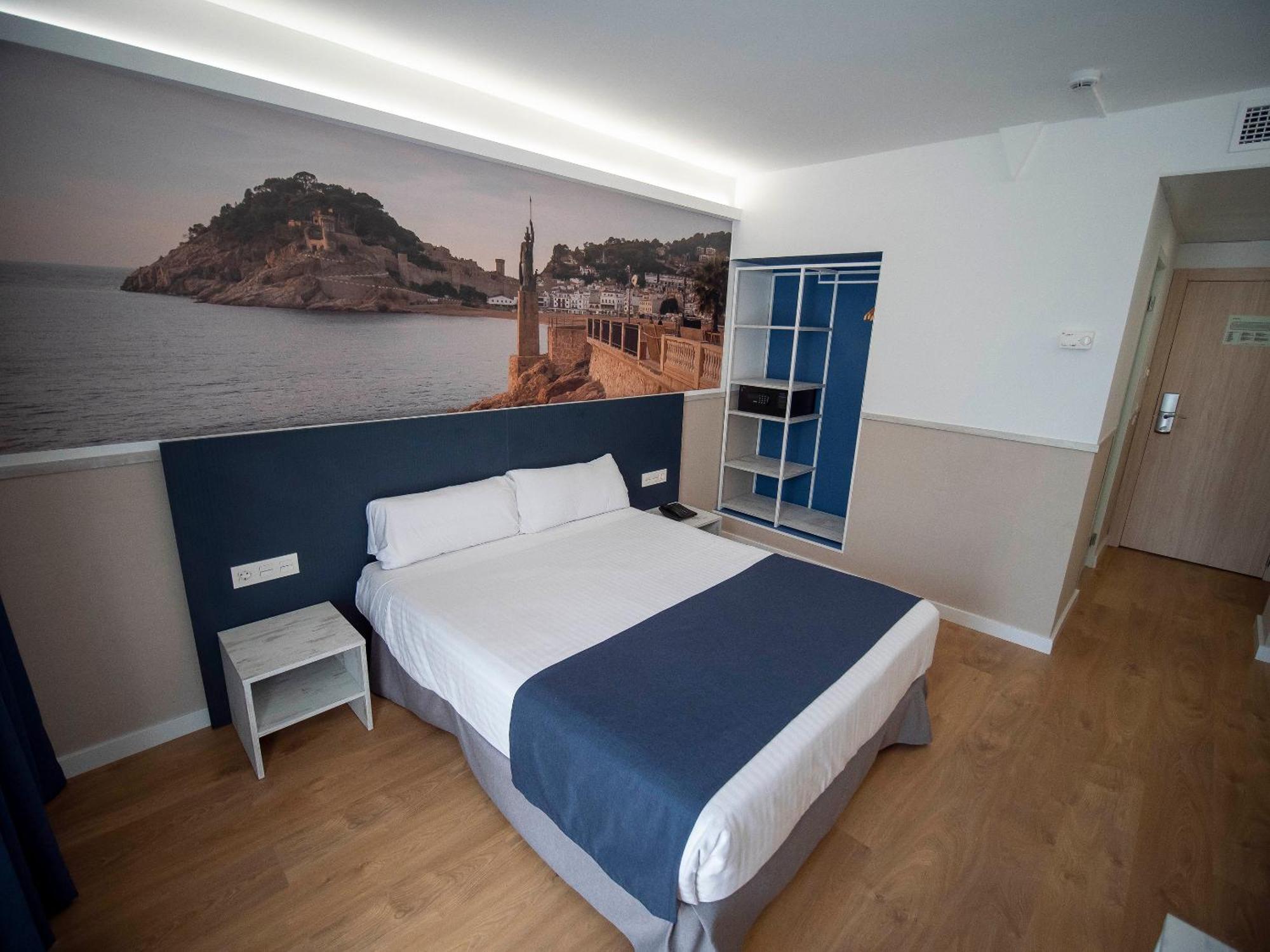 Hotel Don Juan Tossa Tossa de Mar Room photo